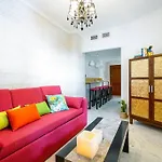 Lovely And Chic Apartment In The Heart Of Seville