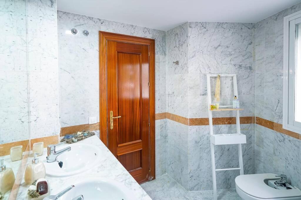 Lovely And Chic In The Heart Of Appartement